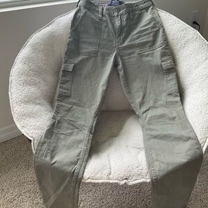 Hollister Light Gray High-Rise Skinny Pants